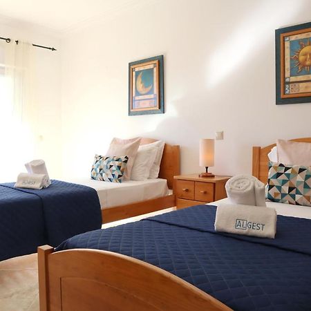 Rocha Beach Flat By Algest Portimão Dış mekan fotoğraf